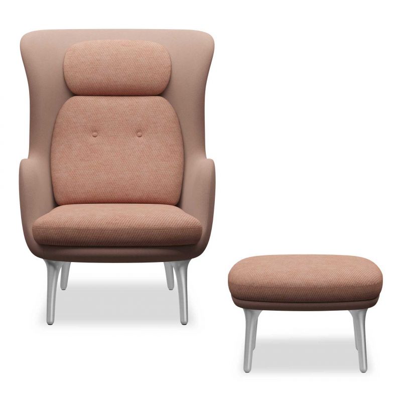 Stillen oder chillen? In Sessel «Ro JH1» von Jaime Hayon für Fritz Hansen ist beides möglich. Sein Name bedeutet so viel wie Ruhe. Ob diese im Kinderzimmer zu finden ist, kann hier allerdings nicht garantiert werden. FRITZHANSEN.COM